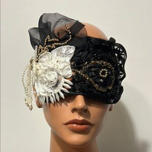 Elegant Black and White Lace Eye Mask